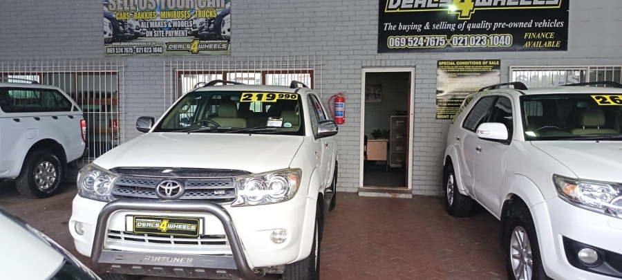 To Let Commercial Property for Rent in Parow Western Cape